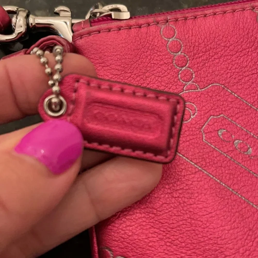 *Coach* Wristlet ButterSoft Leather Pearl Strand
